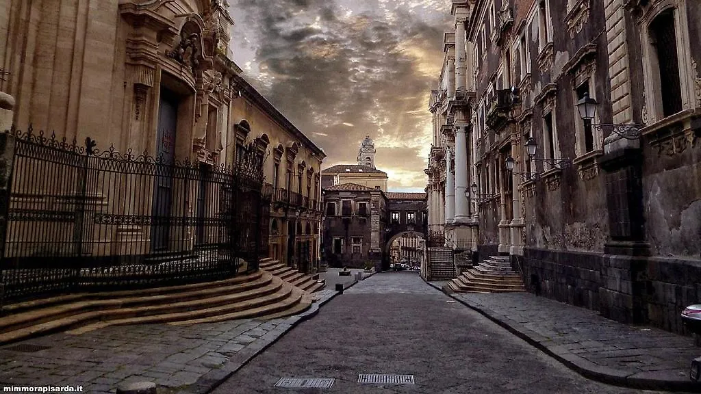 Bb Booxhome Катания 0*,  Италия
